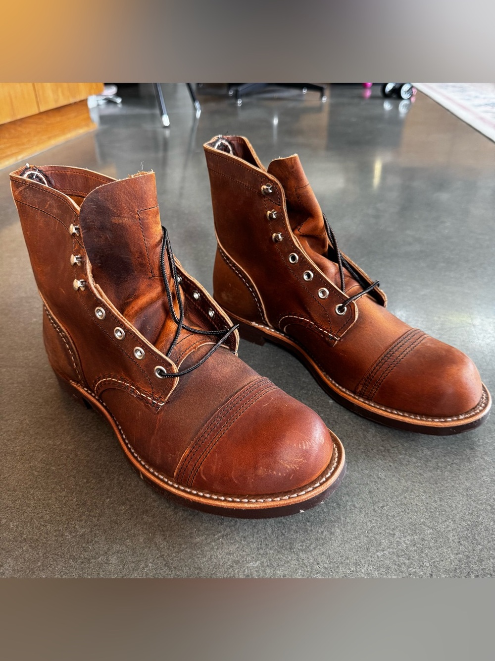 Nib men’s red wing iron ranger boots